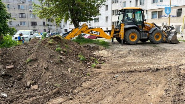 CONSTANȚA: Parcare pentru riverani, pe un teren eliberat de garaje