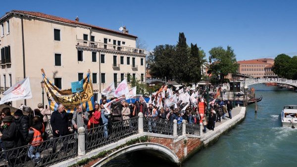 Proteste în Veneția, după intrarea în vigoare a taxei pe zi pentru vizitarea orașului