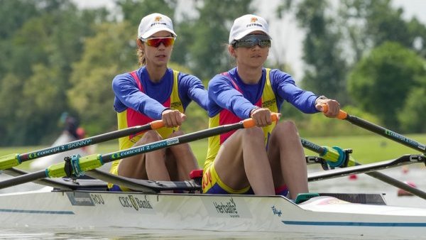 Gianina van Groningen si Ionela Cozmiuc cuceresc aurul la Europenele de canotaj de la Szeged