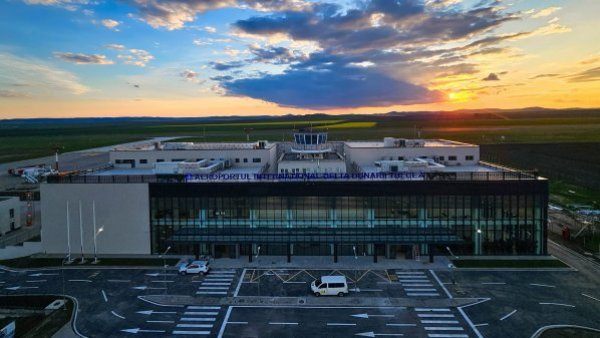 Aeroportul tulcean a redevenit operațional