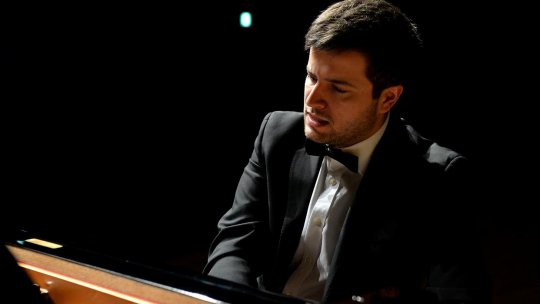 Pianistul Florian Mitrea, concert 100% Beethoven la Sala Radio